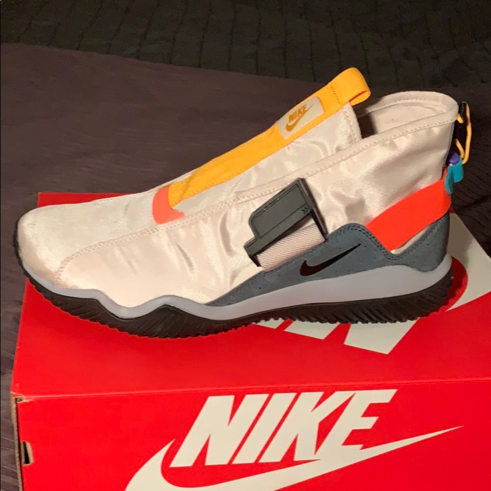 Nike Komyuter se Waterproof